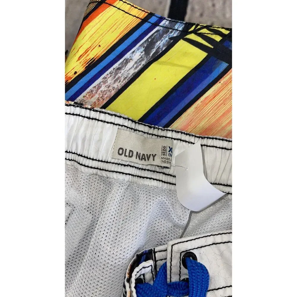Old navy swim trunks youth 14/16
